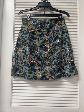 MOTEEPI✨medium ✨Floral A-Line Mini Skort  in Olive Green